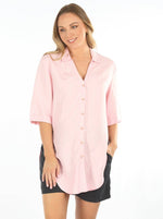 Load image into Gallery viewer, Pink Breastfeeding Linen Shirt
