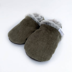 Gus Kids Co. - Olive Corduroy Baby Shoes -fur lined