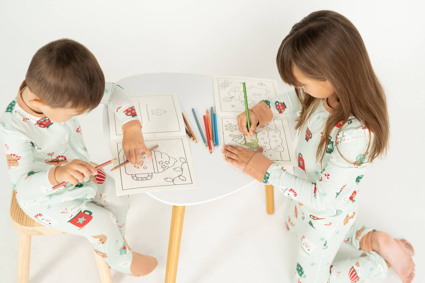 Silkberry Baby Bamboo Long Sleeve Pajama Set – Festive Cocoa