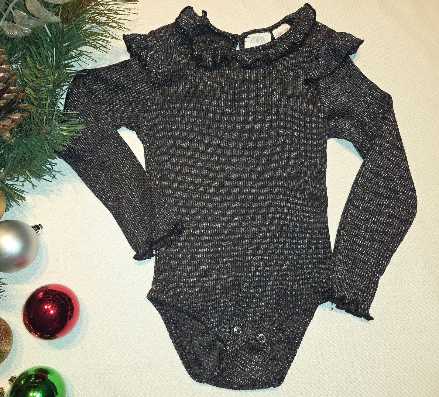 Long-Sleeve 1-piece Top