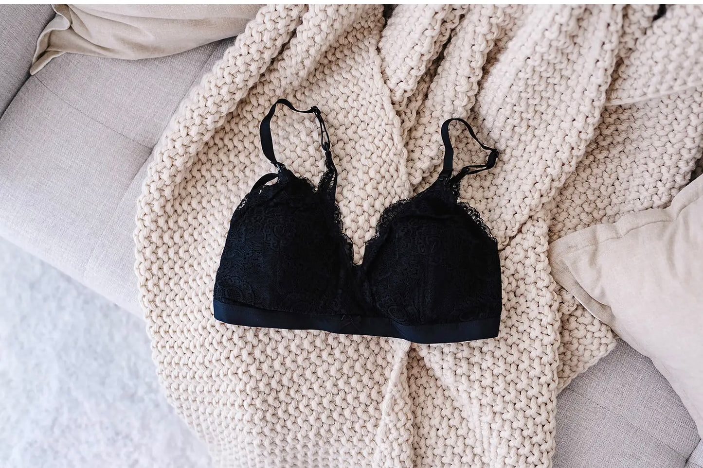Lace Nursing Bralette - Black