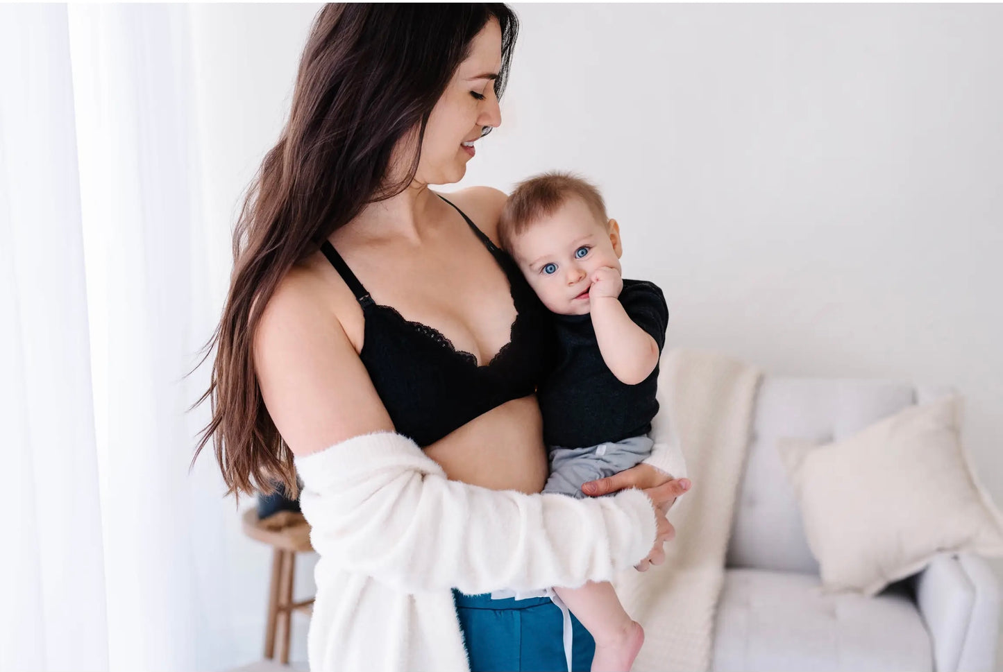 Lace Nursing Bralette - Black